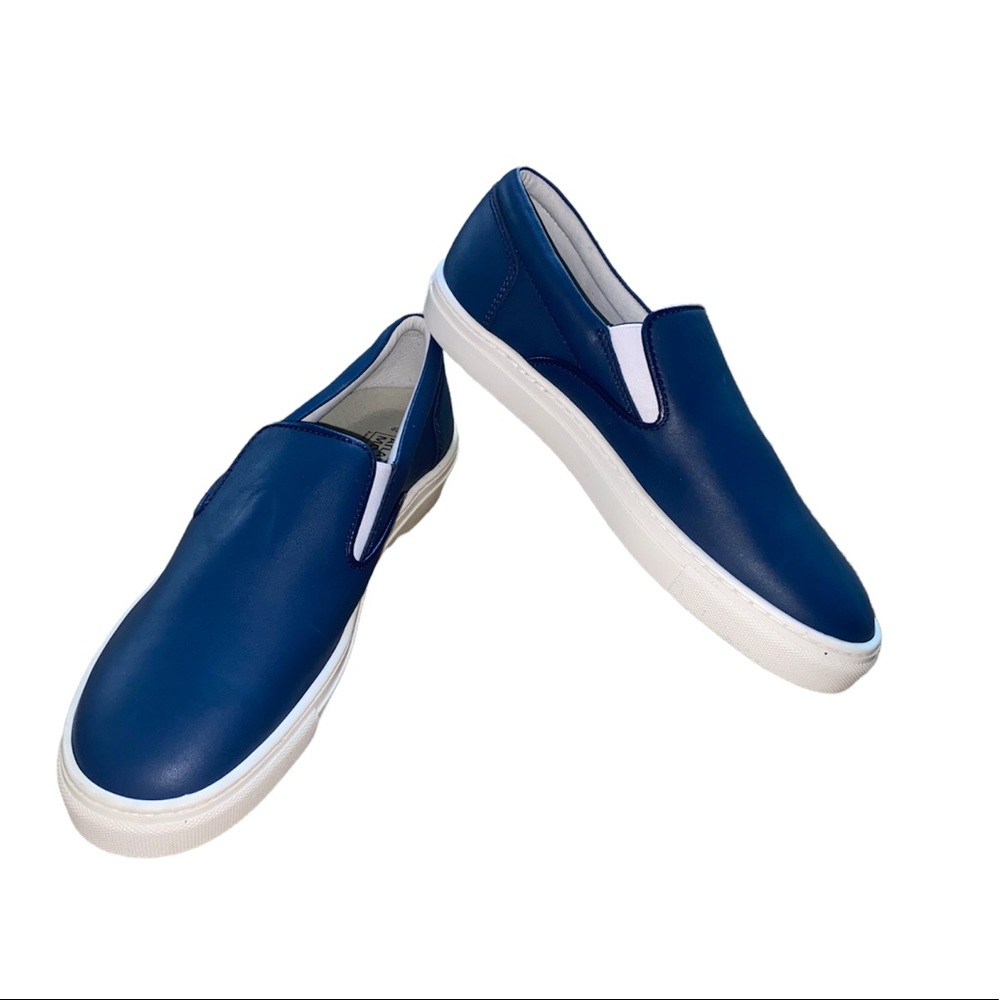 NEW Atlanta Moccasin Navy Leather Slip On Sneakers Shoes sz 9 40 or sz 5 35